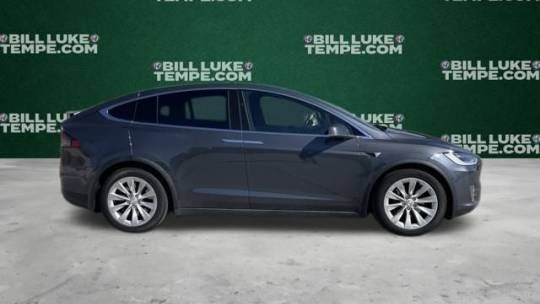 2018 Tesla Model X 5YJXCAE28JF135901