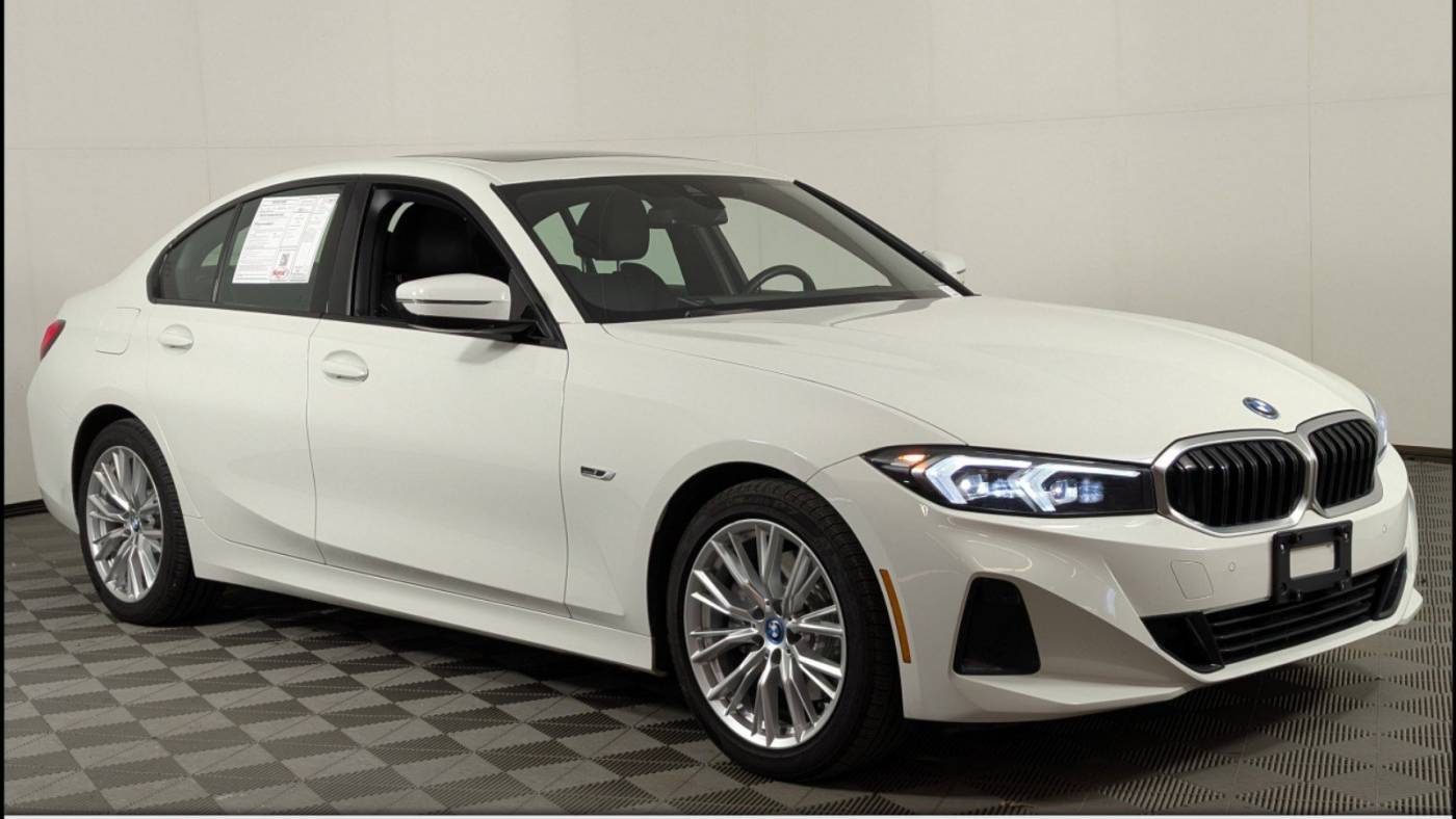 2023 BMW 3 Series 3MW39FF03P8D51074