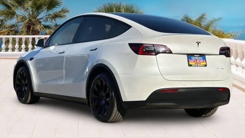 2021 Tesla Model Y 5YJYGAEE0MF272810