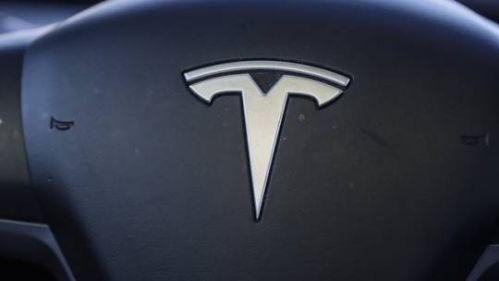 2018 Tesla Model 3 5YJ3E1EB2JF055518