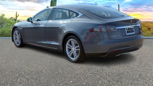 2013 Tesla Model S 5YJSA1AC1DFP11413