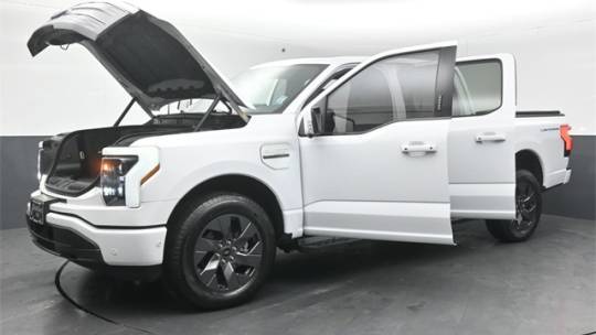 2023 Ford F-150 Lightning 1FT6W1EV3PWG04586