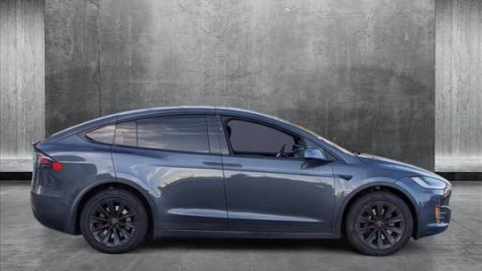 2020 Tesla Model X 5YJXCAE44LF273794