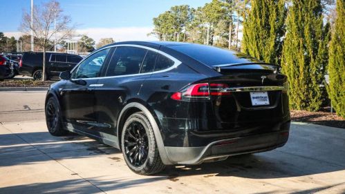 2016 Tesla Model X 5YJXCBE2XGF018805