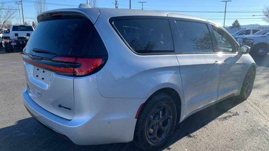 2022 Chrysler Pacifica 2C4RC1S77NR179987