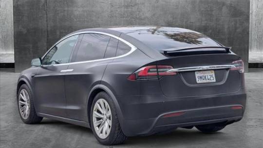 2017 Tesla Model X 5YJXCDE20HF060686