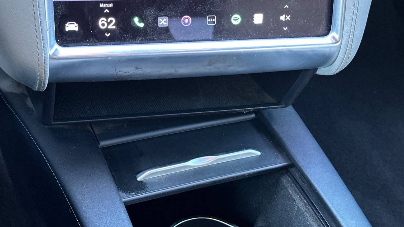 2016 Tesla Model S 5YJSA1E23GF142540