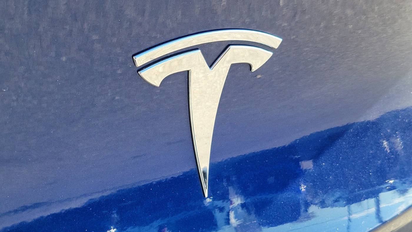 2021 Tesla Model Y 5YJYGDEE8MF176411