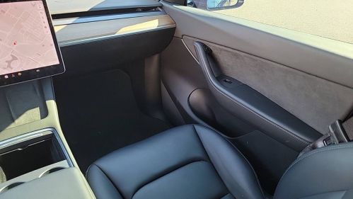 2021 Tesla Model Y 5YJYGDEE8MF176411