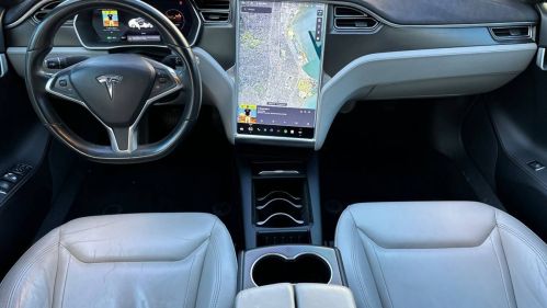 2016 Tesla Model S 5YJSA1E23GF142540