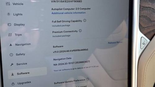 2017 Tesla Model S 5YJSA1E2XHF190683