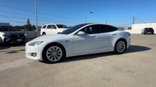 2016 Tesla Model S 5YJSA1E23GF142540