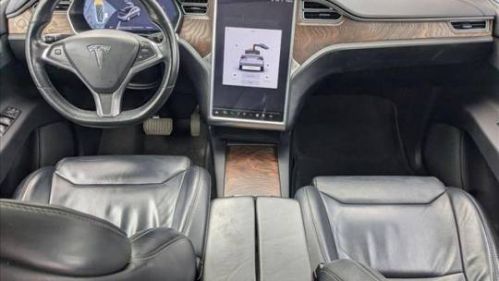 2017 Tesla Model X 5YJXCDE20HF060686