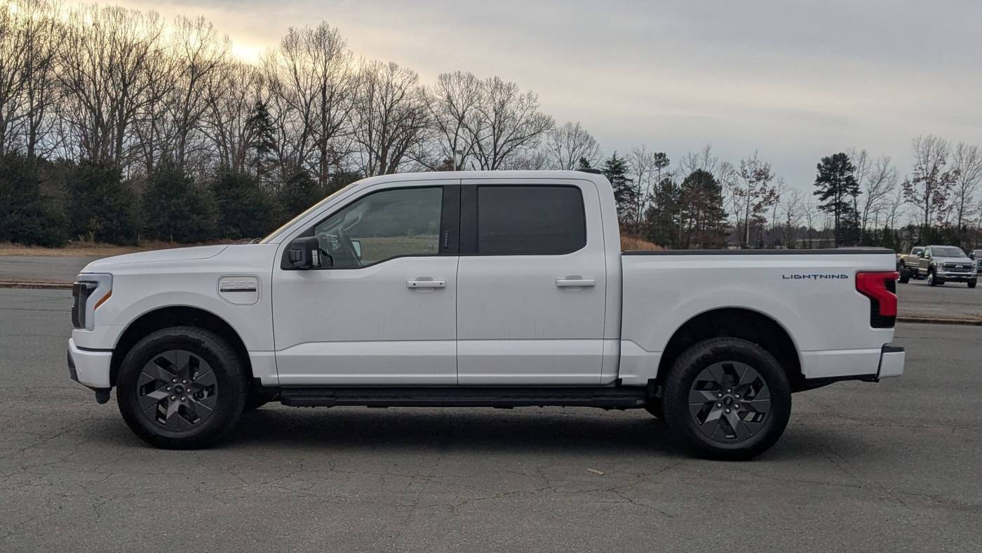 2023 Ford F-150 Lightning 1FT6W1EV6PWG25030