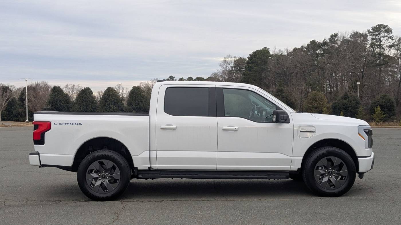 2023 Ford F-150 Lightning 1FT6W1EV6PWG25030