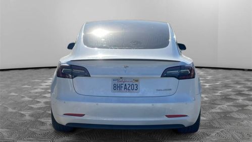 2018 Tesla Model 3 5YJ3E1EB9JF106500