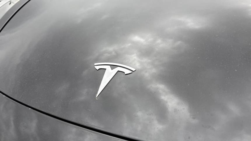 2019 Tesla Model 3 5YJ3E1EA7KF484534