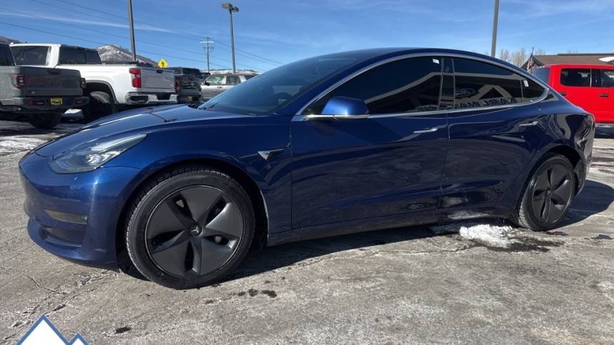 2019 Tesla Model 3 5YJ3E1EA9KF190391