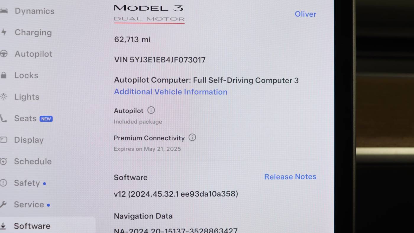 2018 Tesla Model 3 5YJ3E1EB4JF073017