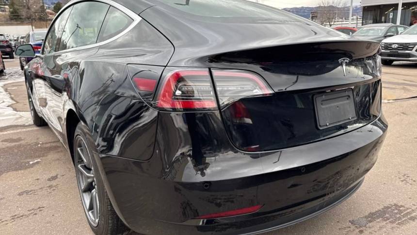 2019 Tesla Model 3 5YJ3E1EA7KF484534