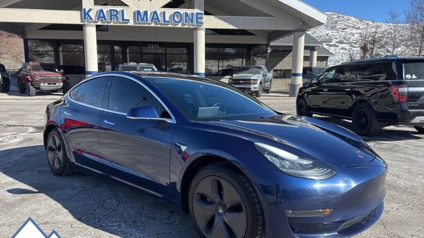 2019 Tesla Model 3 5YJ3E1EA9KF190391