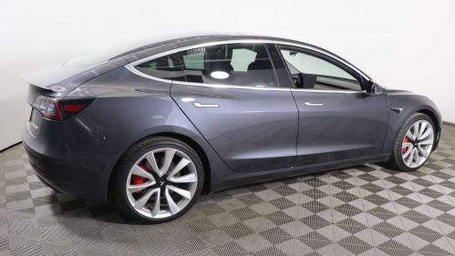 2018 Tesla Model 3 5YJ3E1EB4JF073017