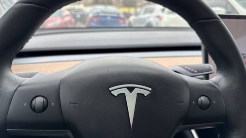 2019 Tesla Model 3 5YJ3E1EA7KF484534