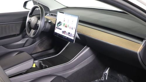 2018 Tesla Model 3 5YJ3E1EB4JF073017