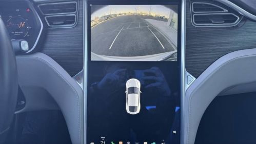 2015 Tesla Model S 5YJSA1S27FF091580