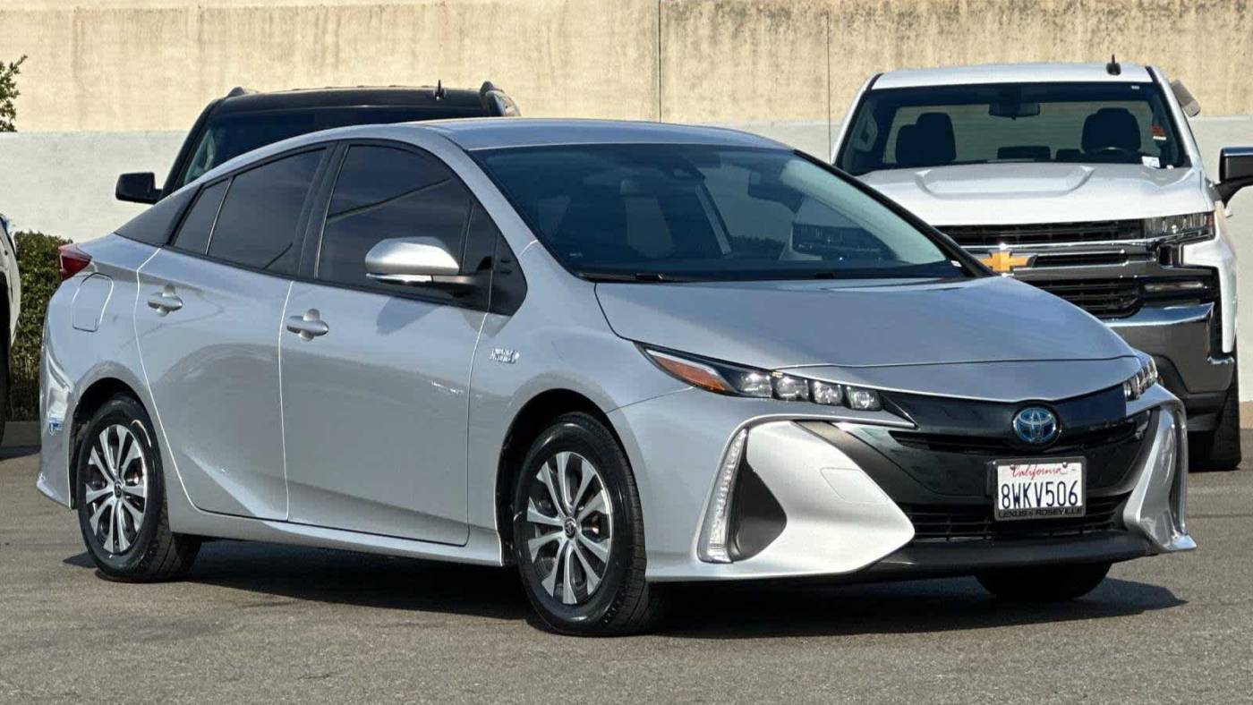 2021 Toyota Prius Prime JTDKAMFP1M3186735