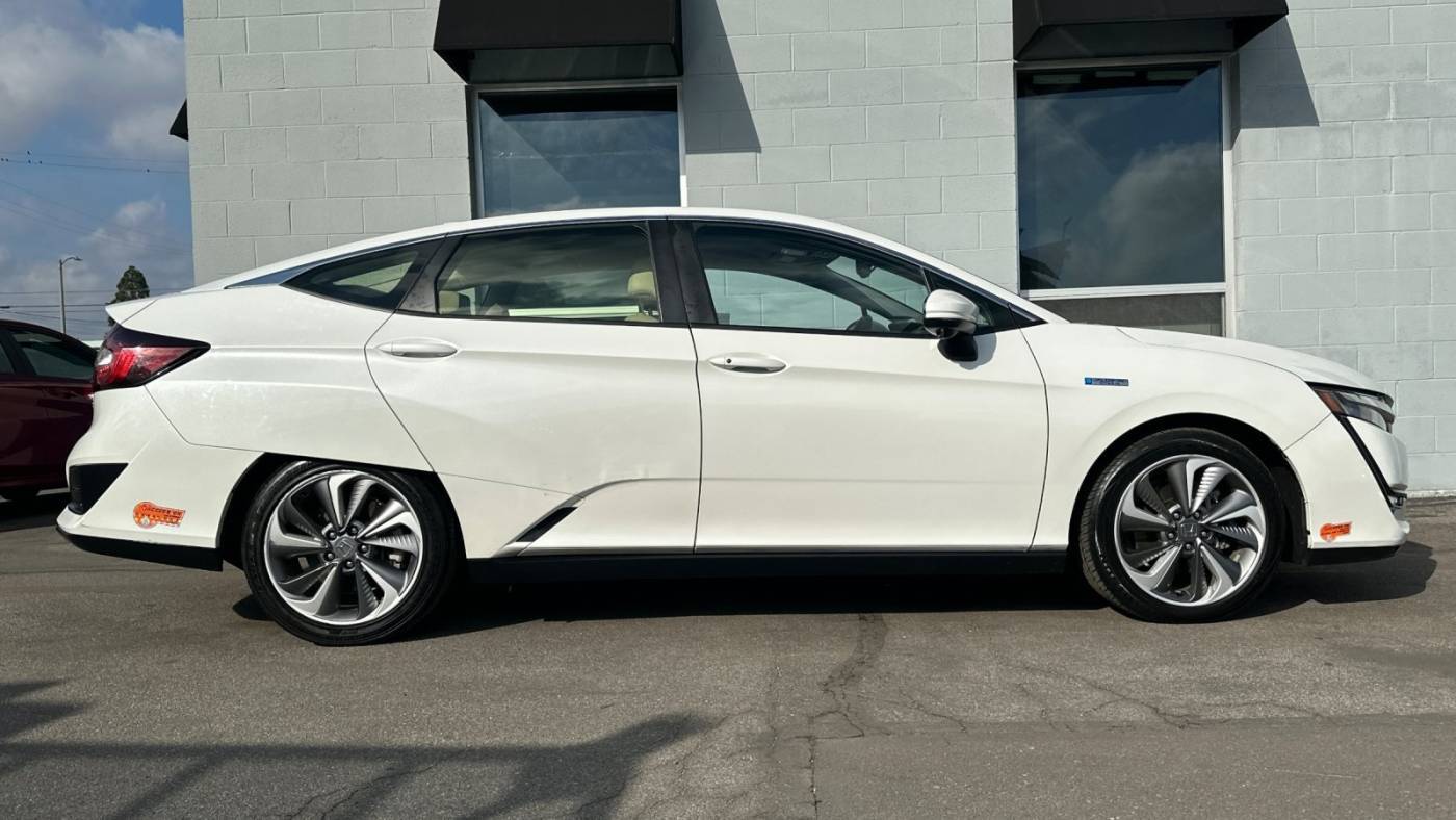 2020 Honda Clarity JHMZC5F14LC000421