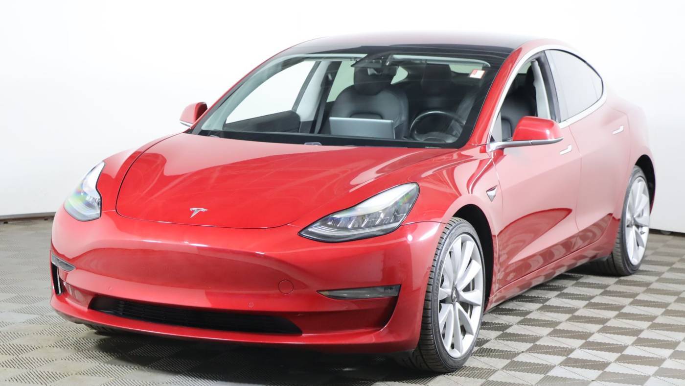 2018 Tesla Model 3 5YJ3E1EB5JF146105