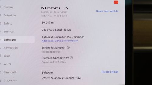 2018 Tesla Model 3 5YJ3E1EB5JF146105