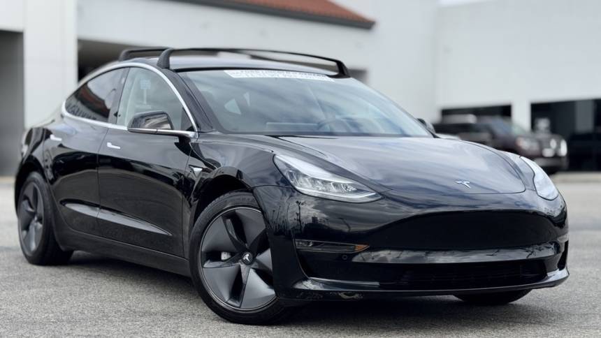 2019 Tesla Model 3 5YJ3E1EB8KF197079