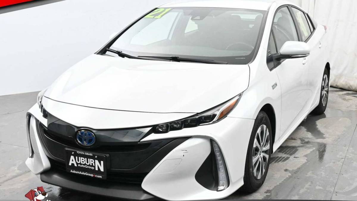 2021 Toyota Prius Prime JTDKAMFP4M3195588