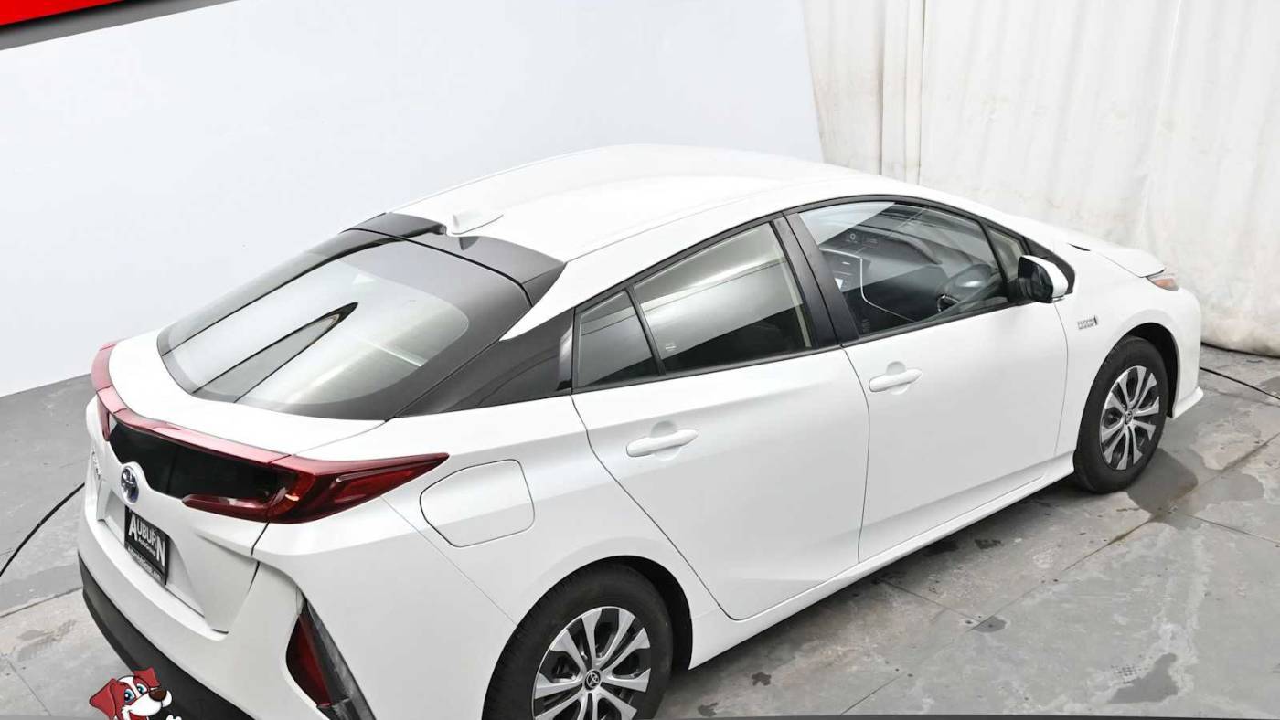 2021 Toyota Prius Prime JTDKAMFP4M3195588