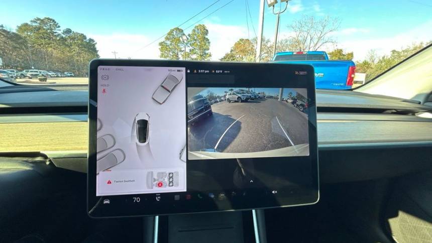 2018 Tesla Model 3 5YJ3E1EA5JF015845