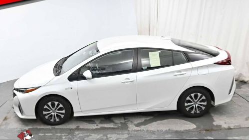 2021 Toyota Prius Prime JTDKAMFP4M3195588