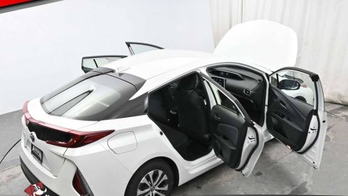 2021 Toyota Prius Prime JTDKAMFP4M3195588