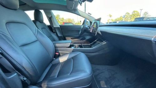 2018 Tesla Model 3 5YJ3E1EA5JF015845