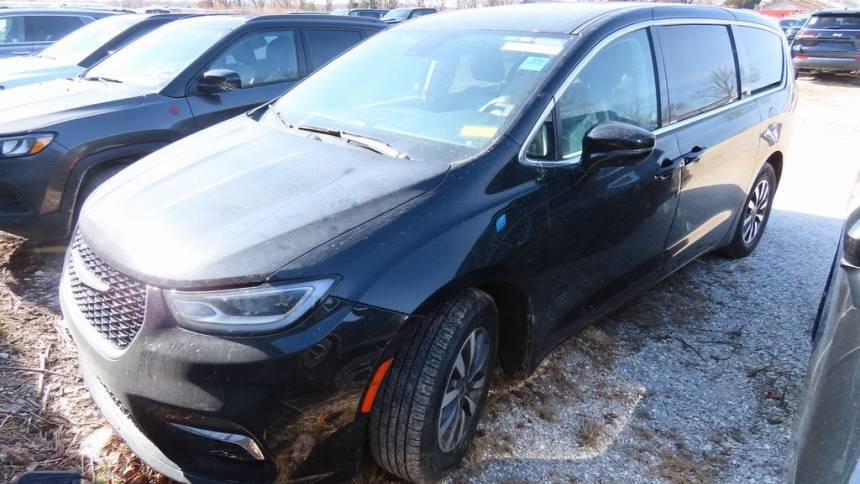 2022 Chrysler Pacifica 2C4RC1L71NR173486