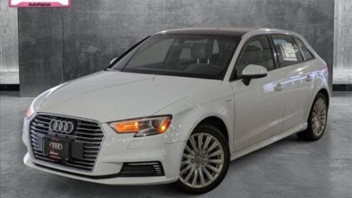 2017 Audi A3 Sportback e-tron WAUUPBFF1HA052177