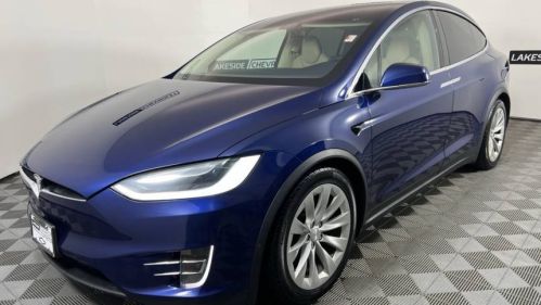 2017 Tesla Model X 5YJXCBE2XHF042720