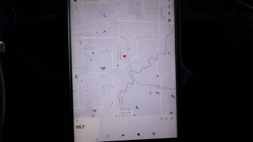 2016 Tesla Model X 5YJXCDE22GF026425