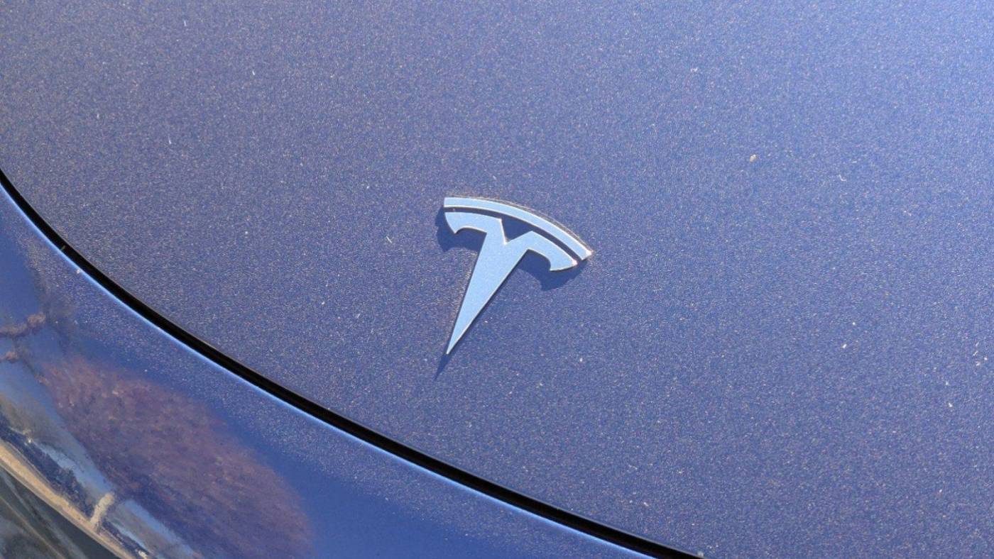 2019 Tesla Model 3 5YJ3E1EB1KF440389