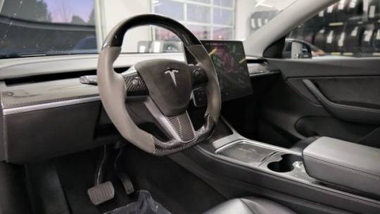 2021 Tesla Model Y 5YJYGDEE6MF271730