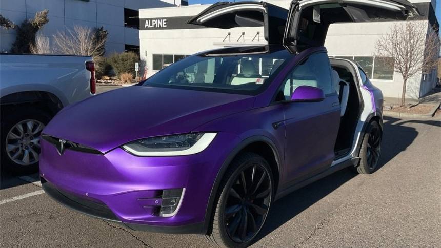 2020 Tesla Model X 5YJXCDE48LF306670