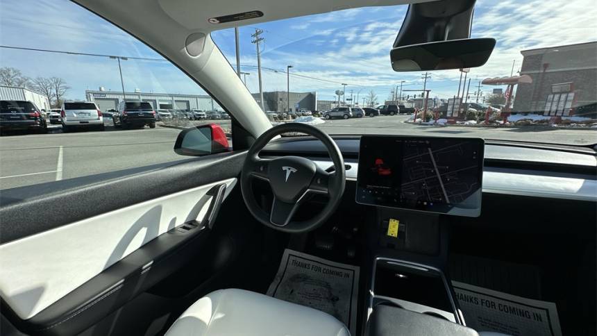 2021 Tesla Model Y 5YJYGDEE5MF202544