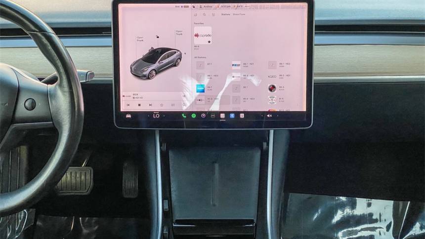 2018 Tesla Model 3 5YJ3E1EB4JF090853