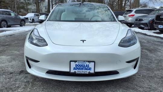 2023 Tesla Model 3 5YJ3E1EC2PF586042